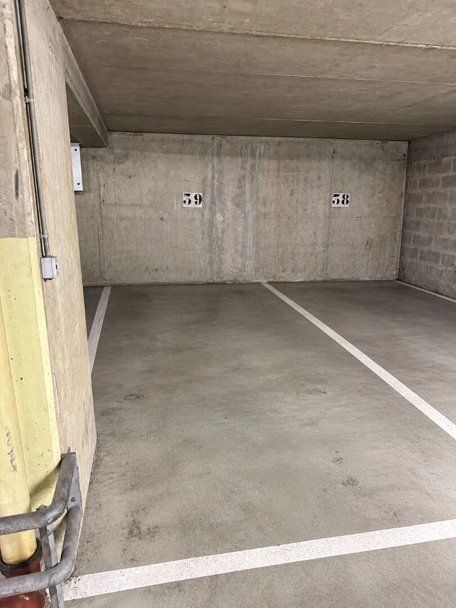Parking Paris 11 m2 3
