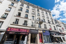 PARIS 12 - PLACE DAUMESNIL 12