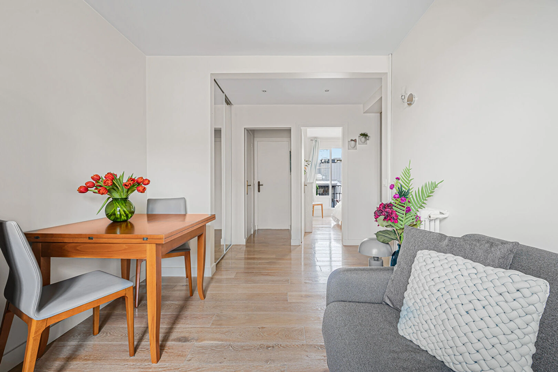 Paris 12 - DUGOMMIER - DERNIER ETAGE 2