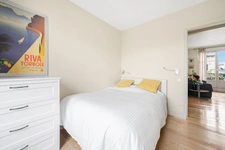 Paris 12 - DUGOMMIER - DERNIER ETAGE 5