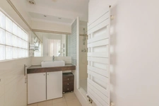 Paris 10e - Strasbourg Saint Denis 13