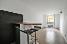 PARIS 12ème - RUE DE CHARENTON 1