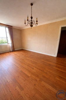 Quimper Appartement 79 m2 avec cave et garage centre ville 