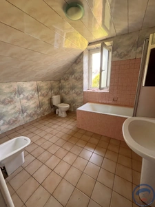 Corps de ferme maison + dépendances en pierre  Quimper