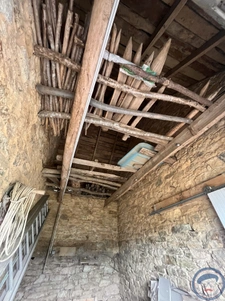 Maison longère  en pierre à rénover Plogonnec