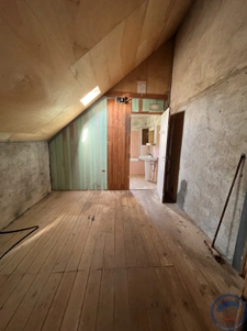 Corps de ferme maison + dépendances en pierre  Quimper