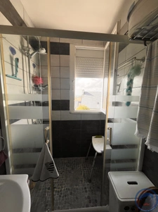 Maison familiale situation Ideale à  Locronan