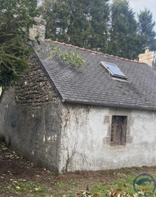 Maison Longère bretonne en pierre de taille à rénover Quimpe