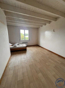 Maison longère  en pierre à rénover Plogonnec