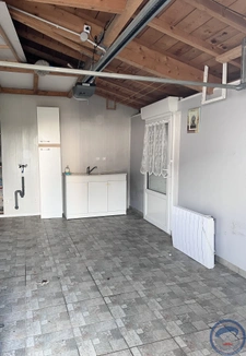 Maison en pierre avec jardin et véranda Plogonnec