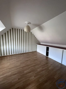 Maison en pierre avec jardin et véranda Plogonnec