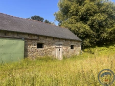  Locronan maison en pierre  + terrain constructible 