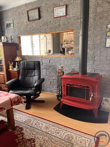 Maison familiale situation Ideale à  Locronan