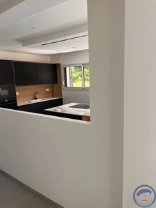 Belle maison  contemporaine neuve 3 chambres - jardin - Plon