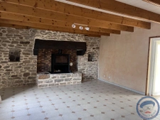 Maison en pierre avec jardin et véranda Plogonnec