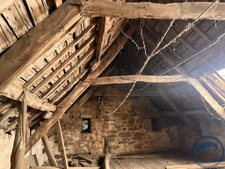 Corps de ferme maisons  et dépendances en pierre Quimper 