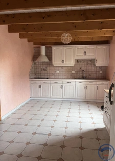 Maison en pierre avec jardin et véranda Plogonnec