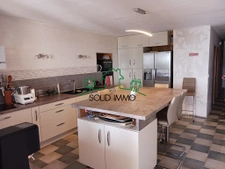 Charmant Mas Mitoyen du 18ème Siècle à Saint-Étienne-de-Font