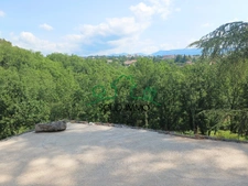 Charmant Mas Mitoyen du 18ème Siècle à Saint-Étienne-de-Font