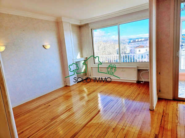 APPARTEMENT D'EXCEPTION AU COEUR DE Aubenas