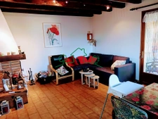 Charmante Villa de Plain-Pied avec Terrain Piscinable et Gar