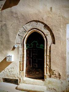 Sud Ardèche   Maison de caractère avec espace indépendant au