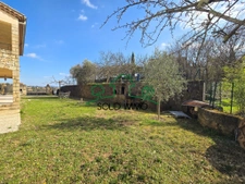 Propriété de 250 m2 avec deux appartements indépendants sur 