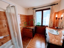 Villa Contemporaine de 181m2 avec piscine sur  un grand terr