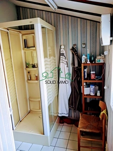 Charmante Villa de Plain-Pied avec Terrain Piscinable et Gar