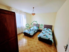 Propriété de 250 m2 avec deux appartements indépendants sur 