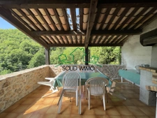 Maison avec piscine et vue sur les montagnes