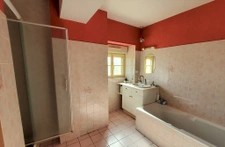 Bien unique de 100m2 en campagne de Melay   Idéal premier ac