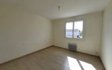 MAISON A RENOVER - CHEMILLE