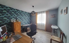 MAISON SUR SOUS-SOL - 5 CHAMBRES ET +