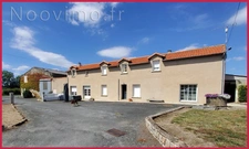 LONGERE ET SES DEPENDANCES