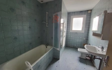 Maison à rénover   Fort potentiel   5 min du centre 