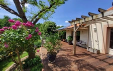 BELLE PROPRIETE - 5 CHAMBRES - CHEMILLE