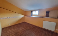 MAISON AVEC GRANGE ET DEPENDANCES