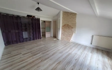 MAISON AVEC GRANGE ET DEPENDANCES