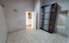 MAISON AVEC GRANGE ET DEPENDANCES