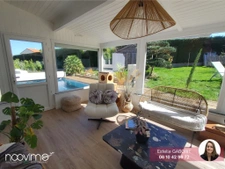 Maison rénovée avec piscine à Saint-Georges-des-Gardes 