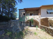Maison en pierre de 56 m2 avec terrain de 392 m2 sur Aubenas