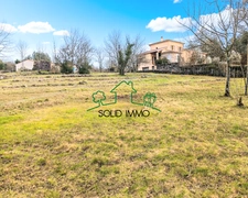 Terrain constructible de 813 m2 sur la commune Fabras 07380