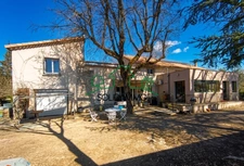 Grande propriété familiale de 156 m2 avec appartement indépe