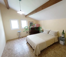 Maison traditionnelle de 113 m2 avec terrain de 11 000 m2 su