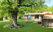 Bastide de Pierre et de Bois d'une superficie de 92 m2 + Gît