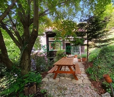 Maison traditionnelle de 113 m2 avec terrain de 11 000 m2 su