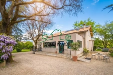 Grande propriété familiale de 156 m2 avec appartement indépe