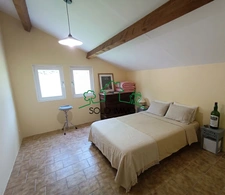 Maison traditionnelle de 113 m2 avec terrain de 11 000 m2 su