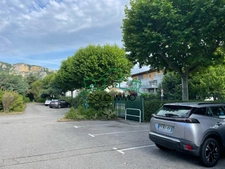 Spacieux T4 de 111 m2 avec terrasse sur la commune de Guilhe